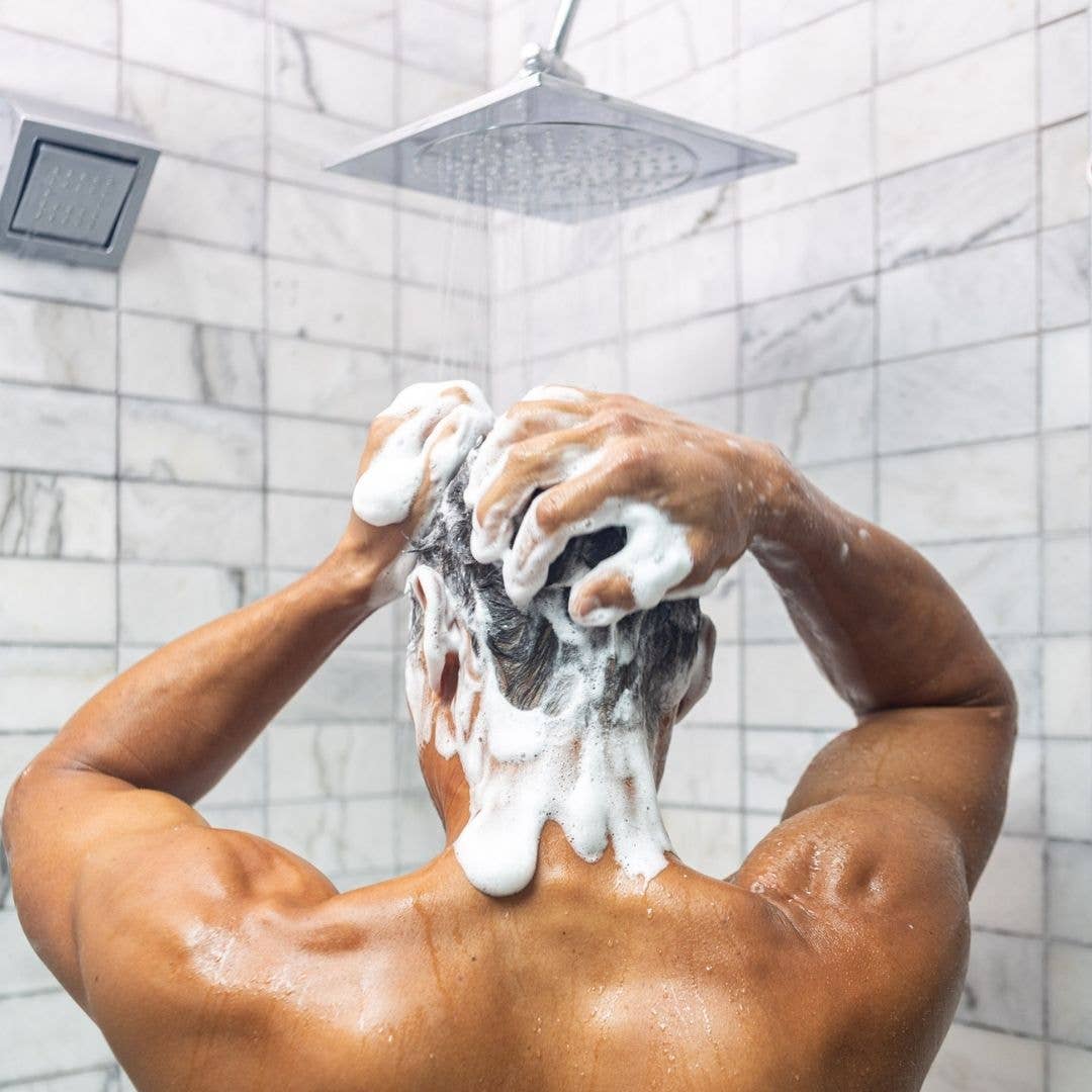 Hydrating Men&