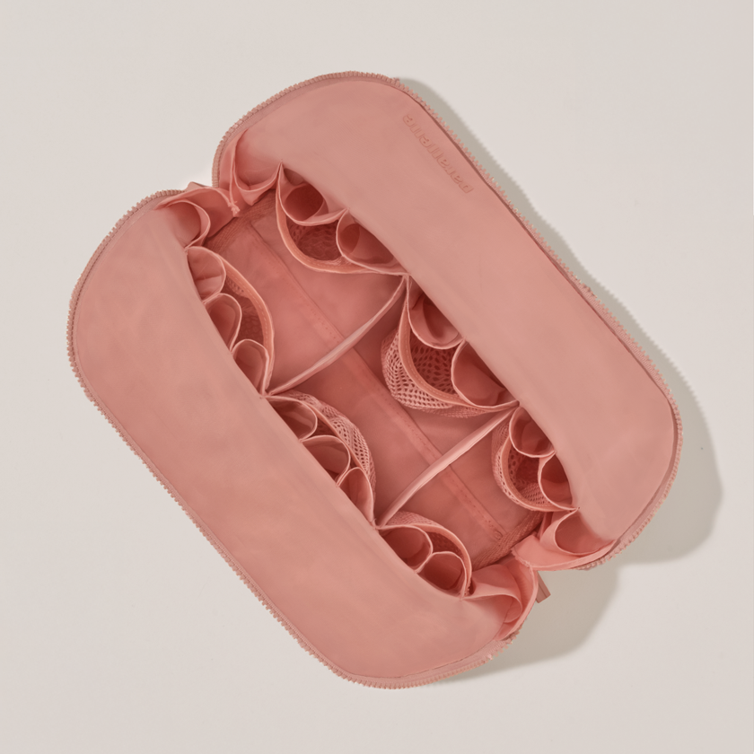 The Large Blush Traveller