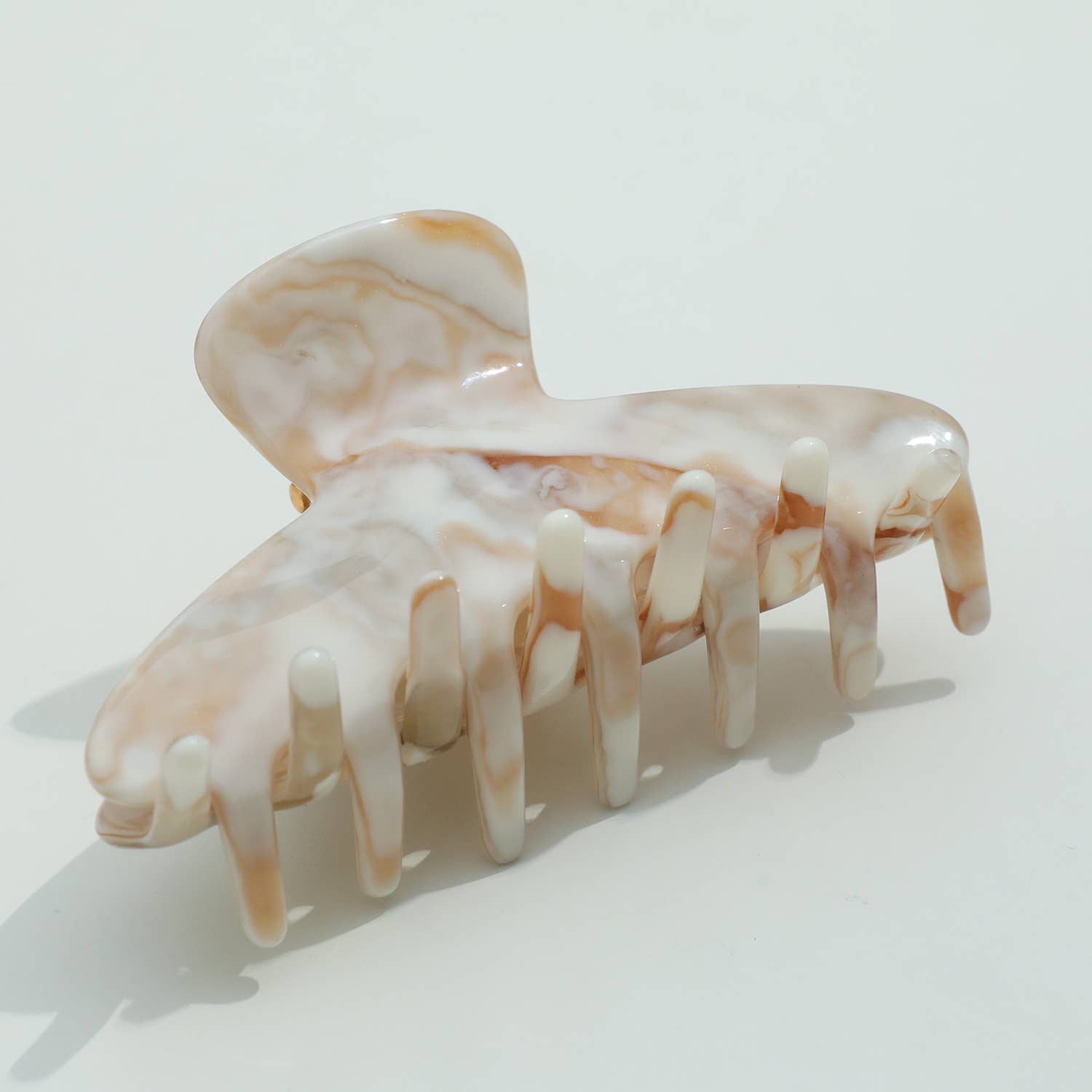 Adrienne Calacatta Gold Claw Clip