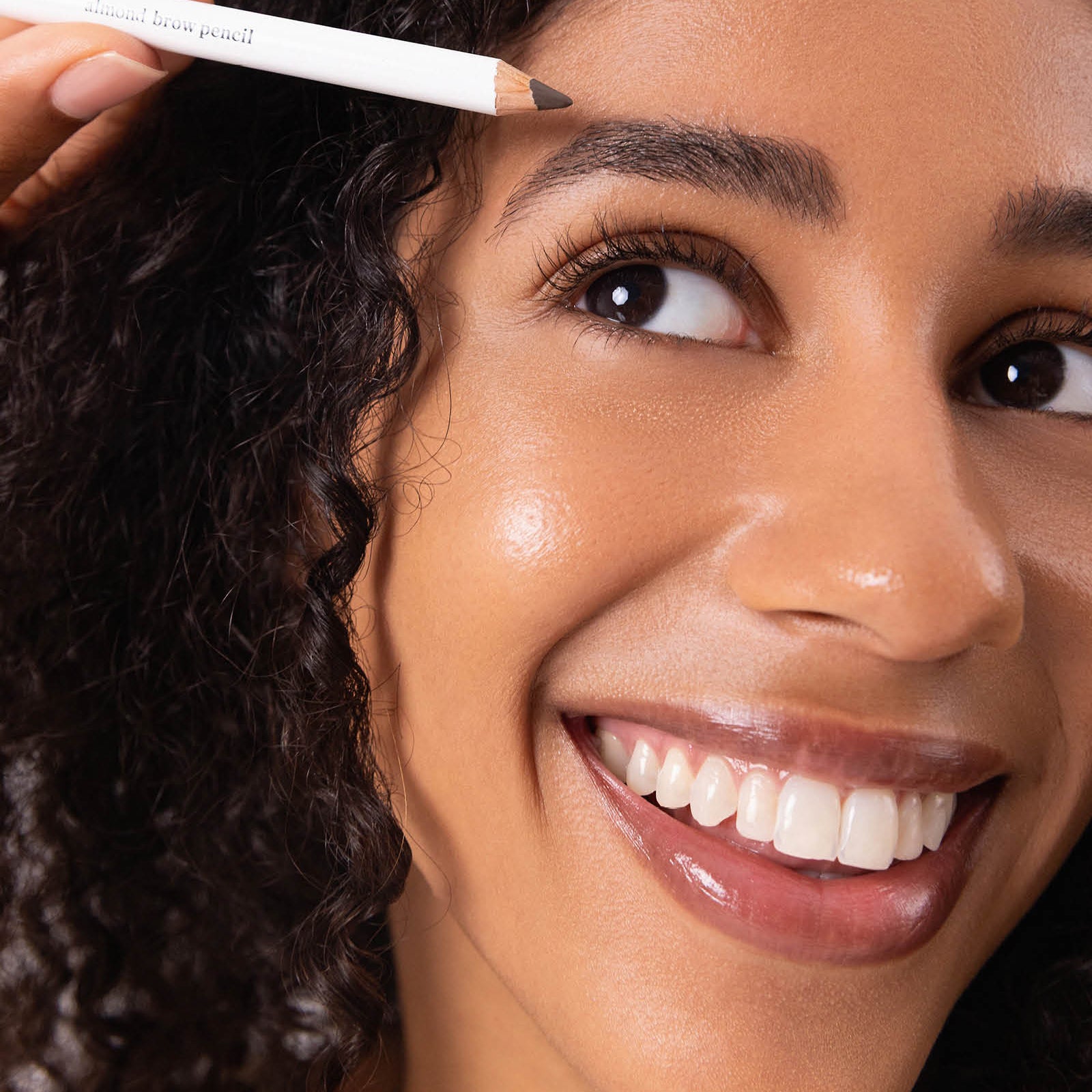 Almond Brow Pencil