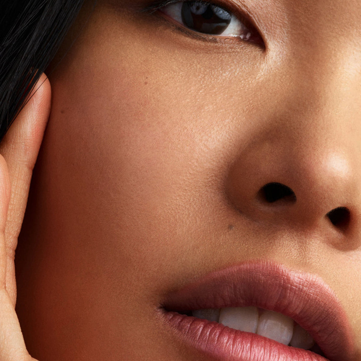 Vital Skin Foundation Stick