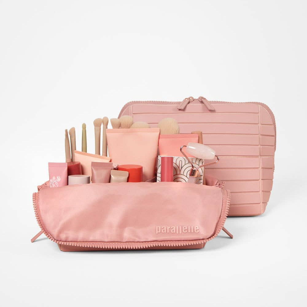 The Medium Blush Traveller