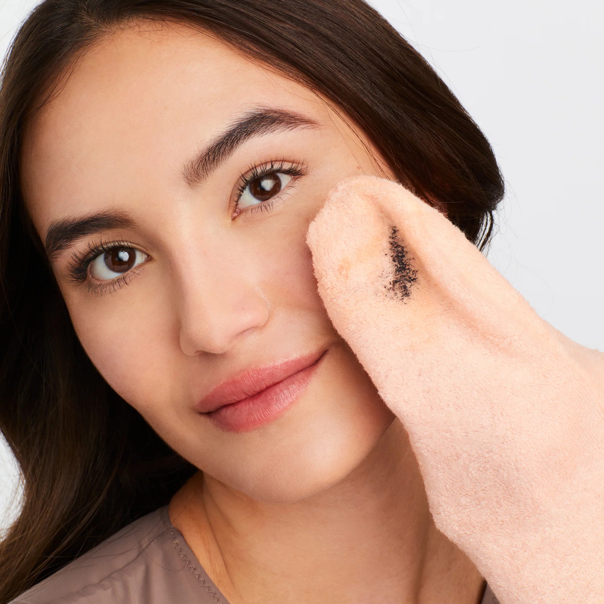 Magic Mitt Makeup Remover