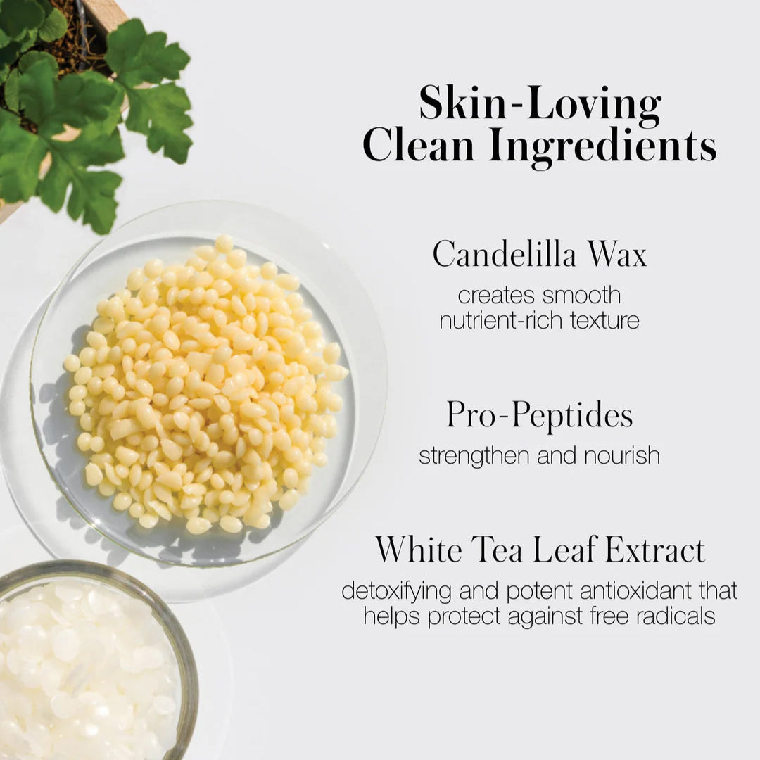 Straight Up™ Volumizing Peptide Mascara