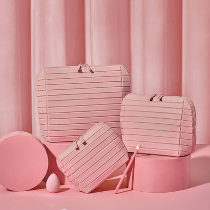 The Small Blush Traveller