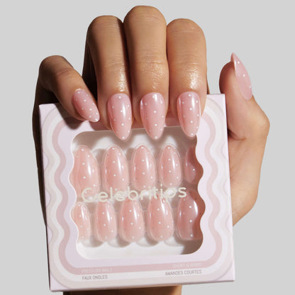 Angel Glaze Dot (Short Almond)