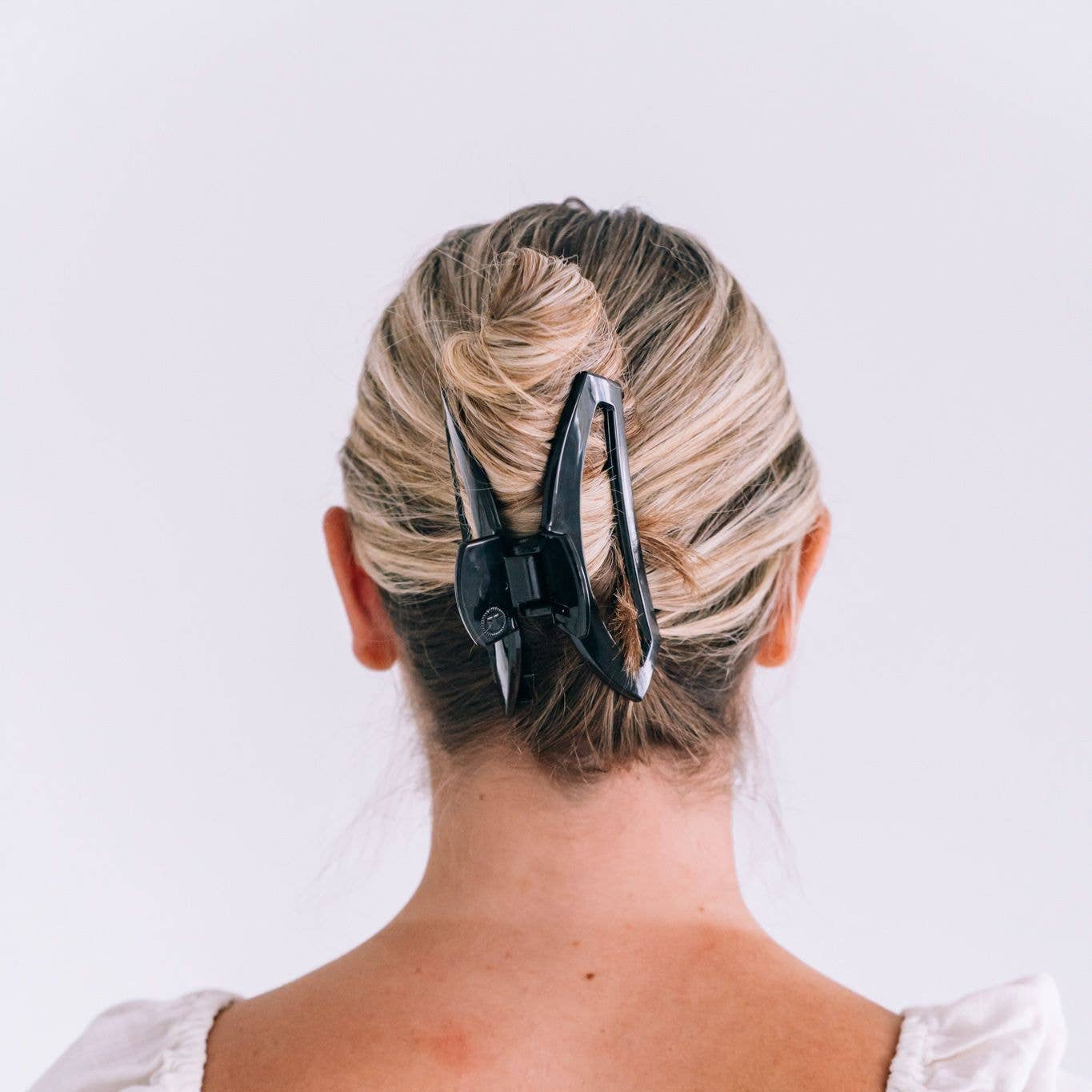 Open Hair Clip | Jet Black