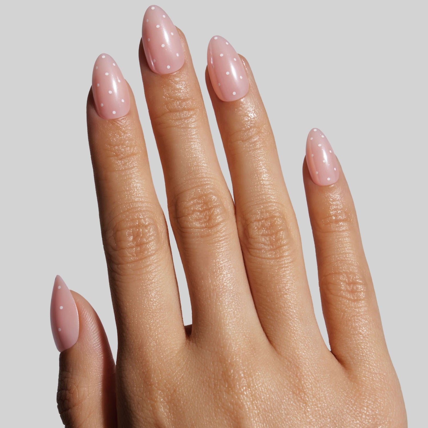 Angel Glaze Dot (Short Almond)