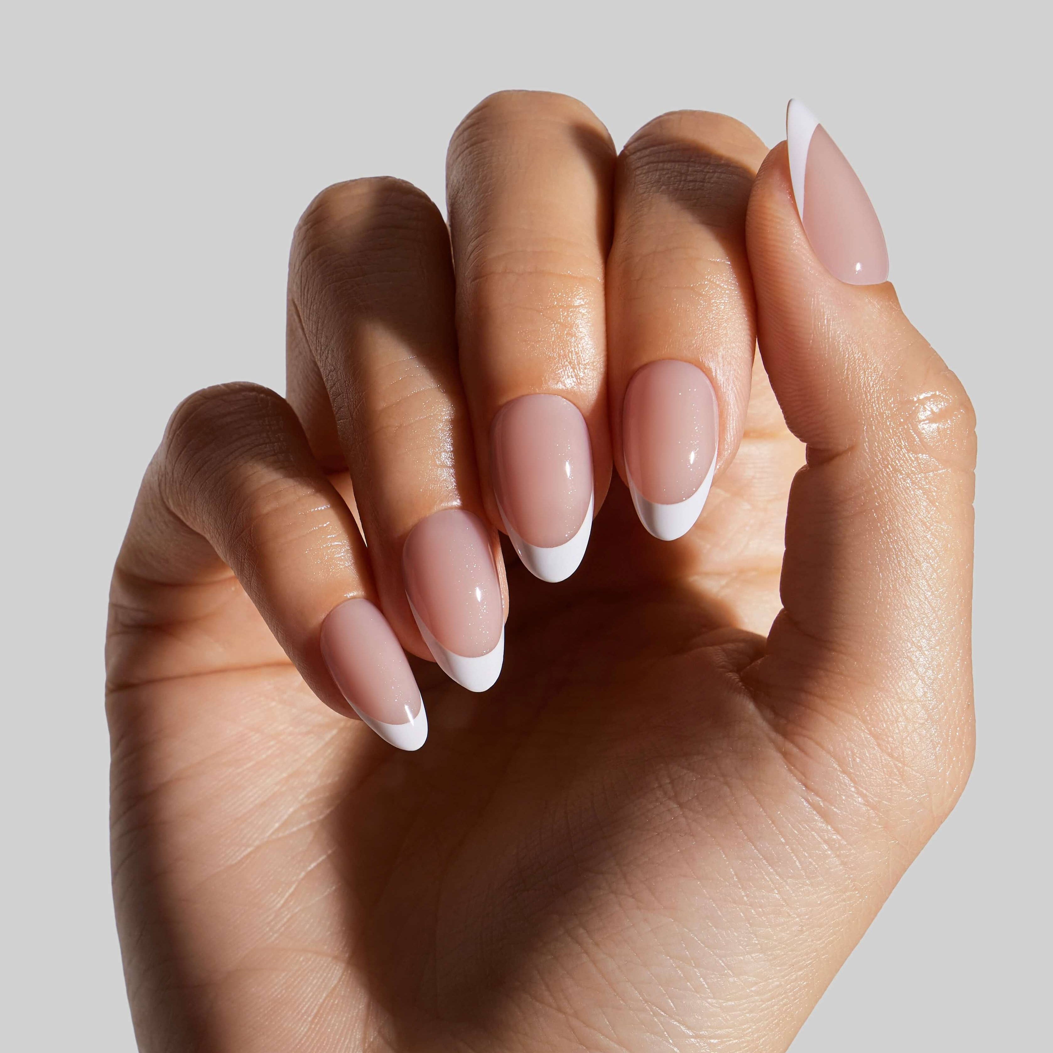Luminé Classic French (Short Almond)