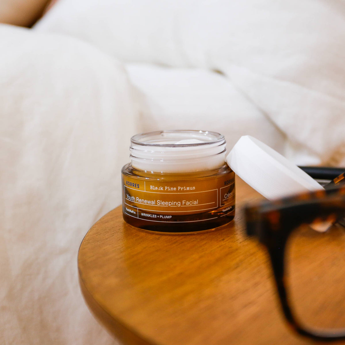 Black Pine Primus Youth Renewal Sleeping Facial
