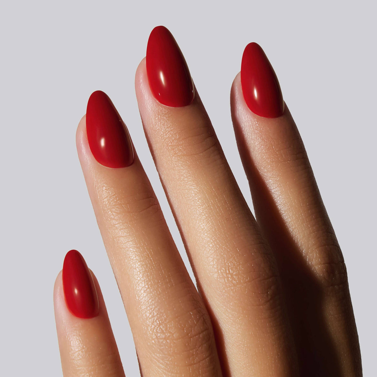 Red Red (Short Almond)