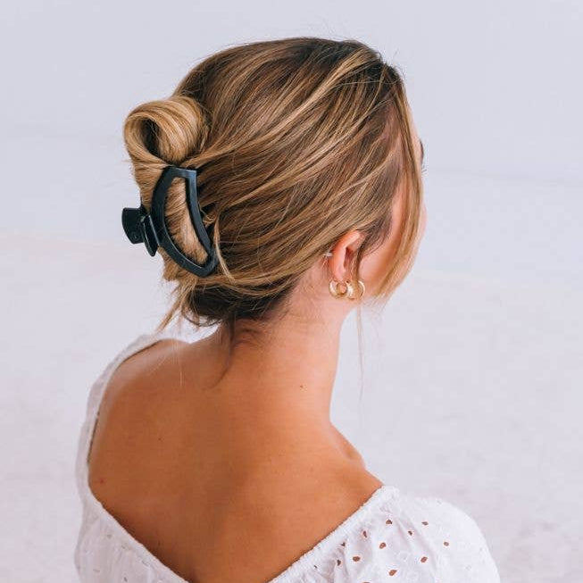 Open Hair Clip | Medium | Jet Black