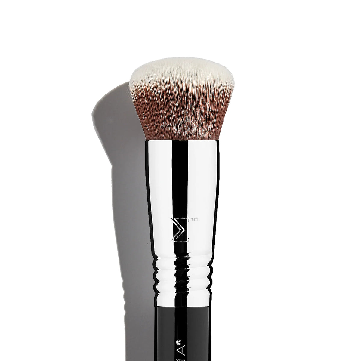 F82 Round Kabuki™ Brush
