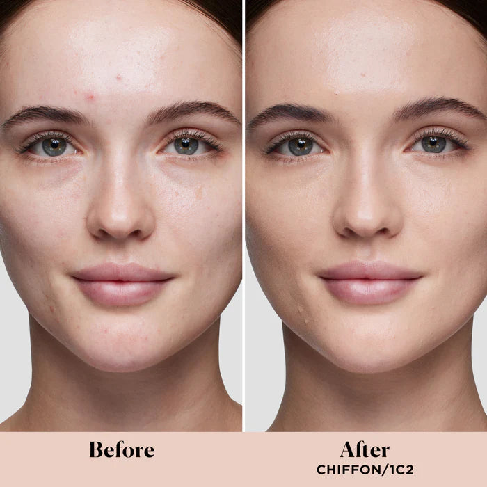 Real Flawless Weightless Perfecting Waterproof Foundation