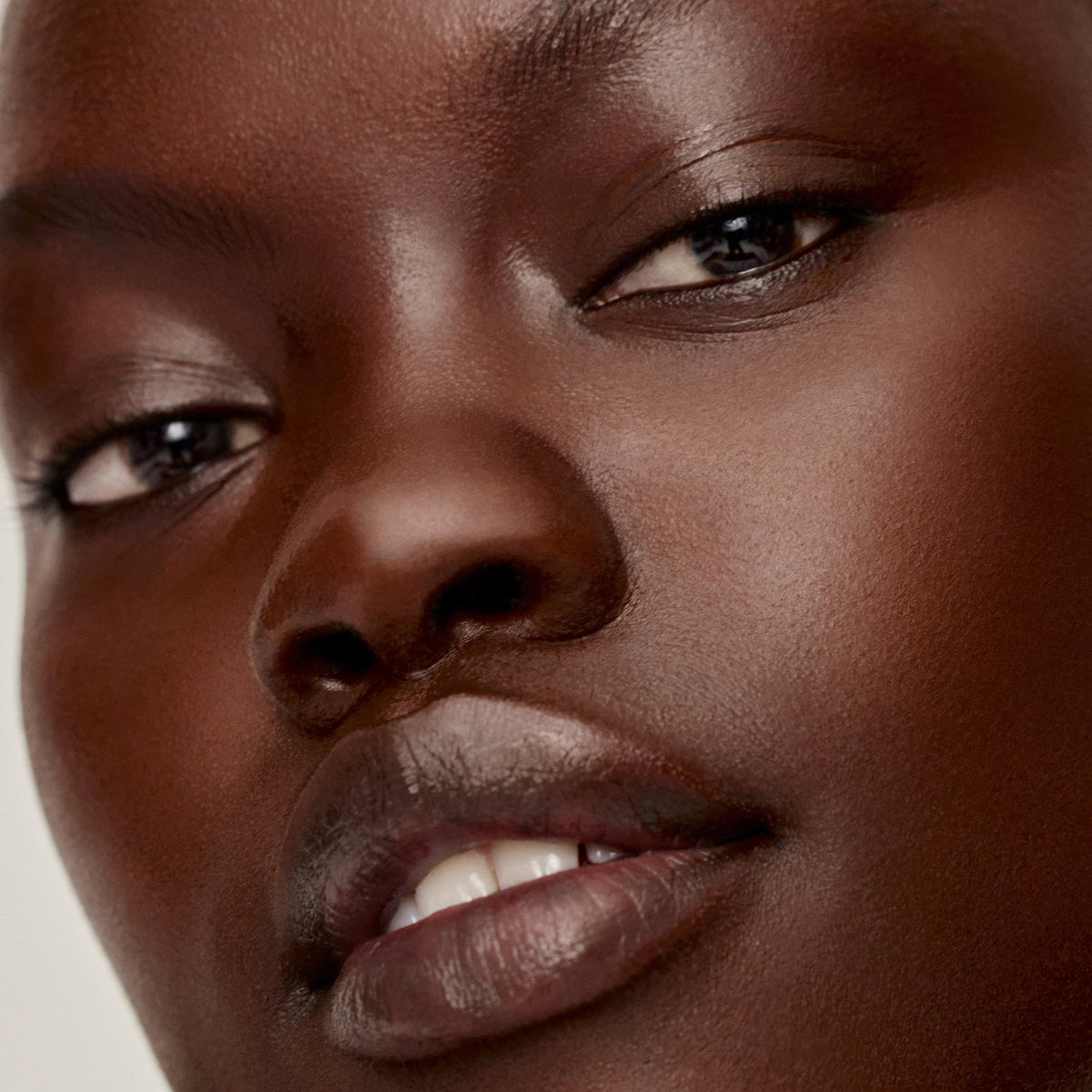 Vital Pressed Skincare Powder