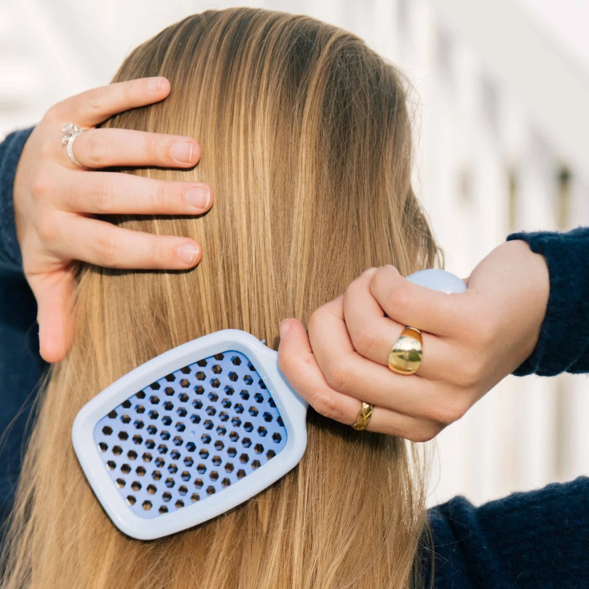 UNbrush Detangling Hair Brush