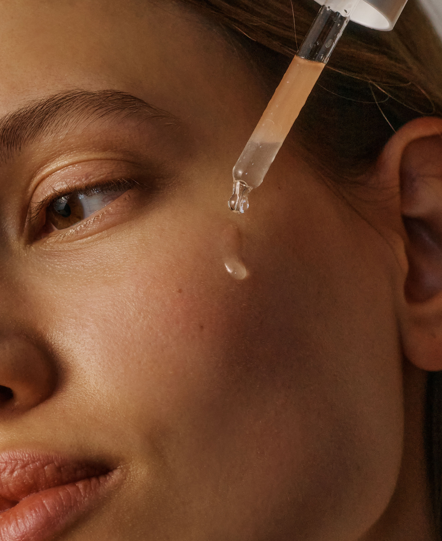 Apothecary Wild Rose 15% Vitamin C Spotless Serum