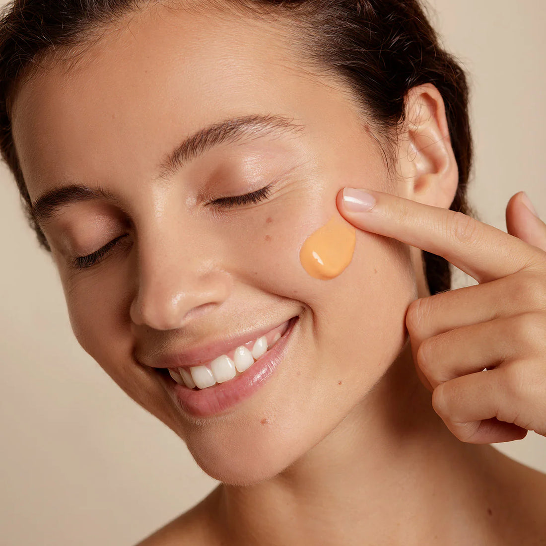 Radiant Complexion Cream Apricot Glow