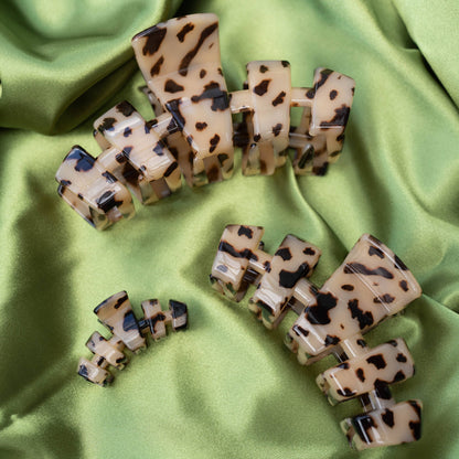 Classic Hair Clip | Large | Blonde Tortoise