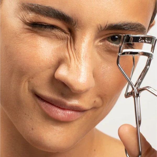 Spectacular Eyelash Curler