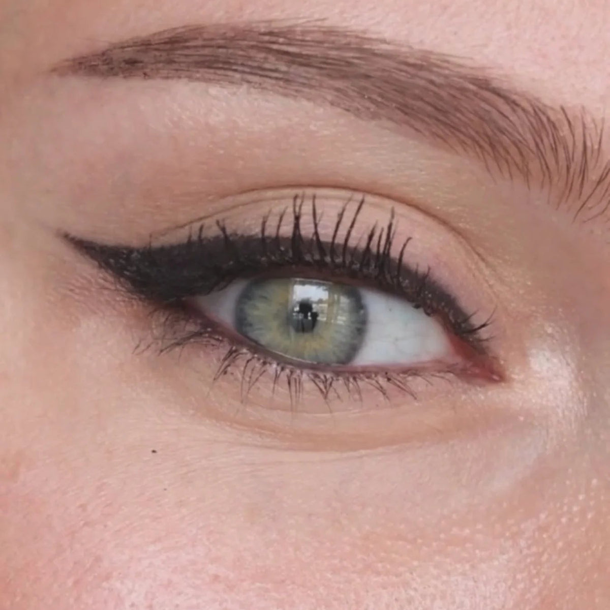 Satin Kohl Eye Pencil