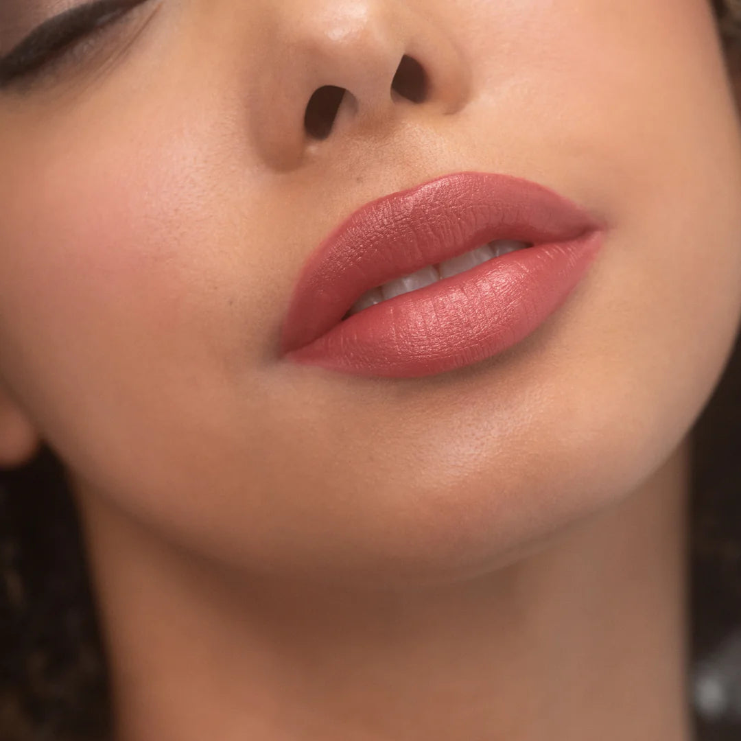 Legendary Serum Lipstick - The Nudes