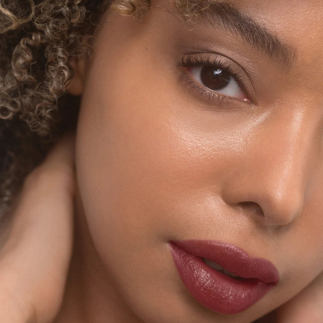 Legendary Serum Lipstick - The Nudes